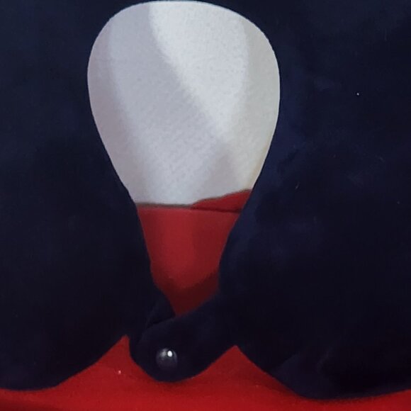 Protégé Cobalt Blue Poly 12"x13"  Zip Out Memory Foam Neck Pillow w/Snap Closure - Picture 2 of 16